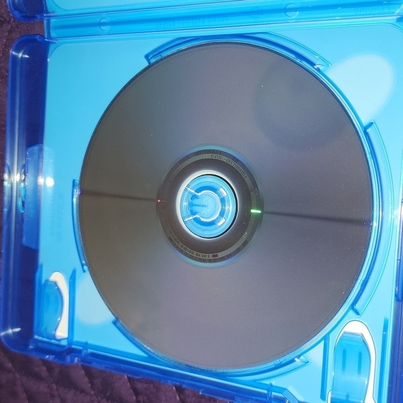 DVD 2 Pack "Legion / Priest" - Picture 5 of 8